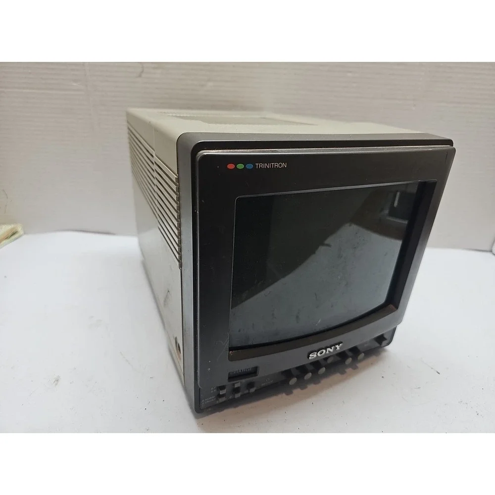 VINTAGE SONY PVM-9020ME COLOUR TRINITRON MONITOR RETRO GAMING (For Parts) #2
